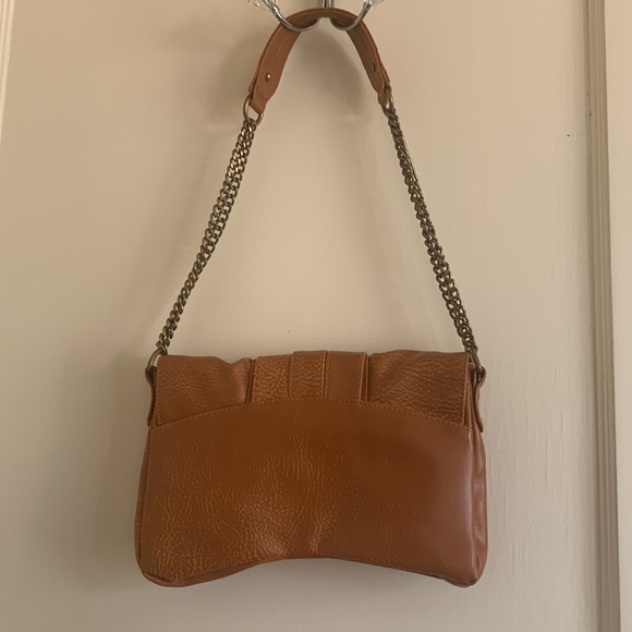 EUC Matt & Nat Chain and Studs Vegan Leather Shoulder Bag/Purse - Picture 5 of 15